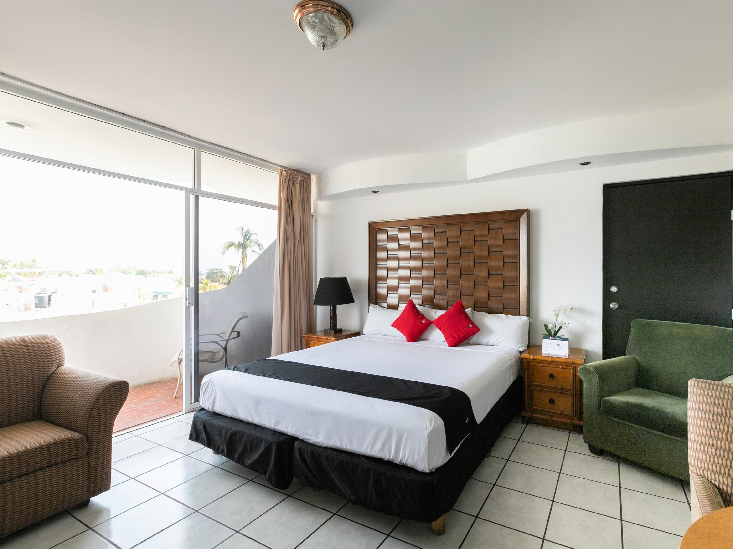 Capital O Zona Dorada Inn, Mazatlán Exteriör bild