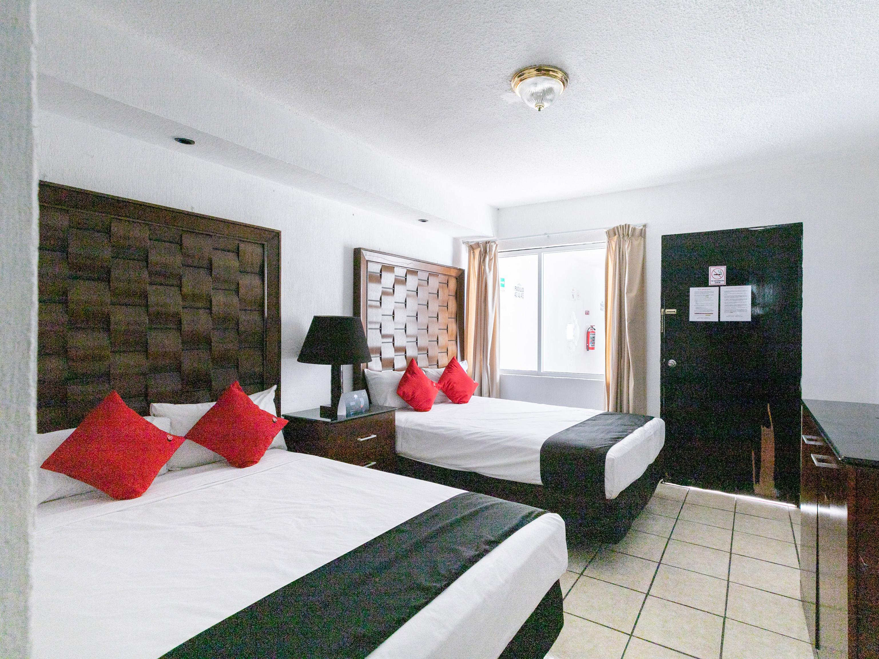 Capital O Zona Dorada Inn, Mazatlán Exteriör bild