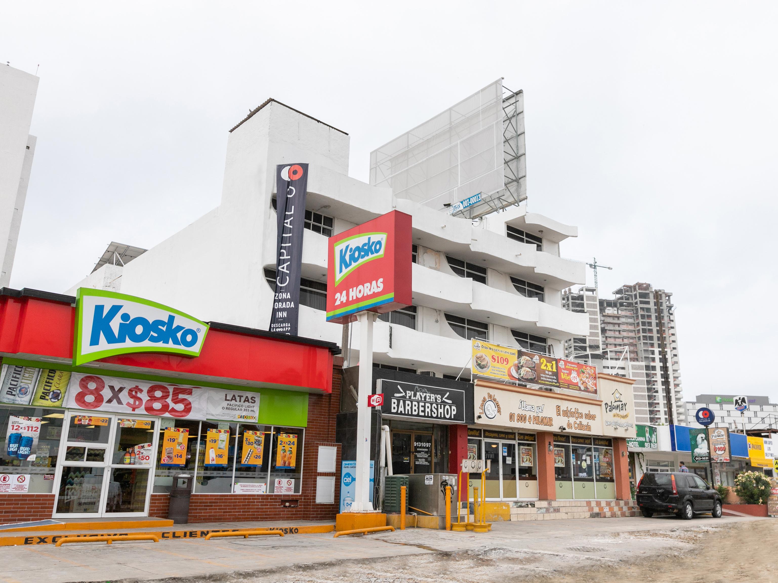 Capital O Zona Dorada Inn, Mazatlán Exteriör bild