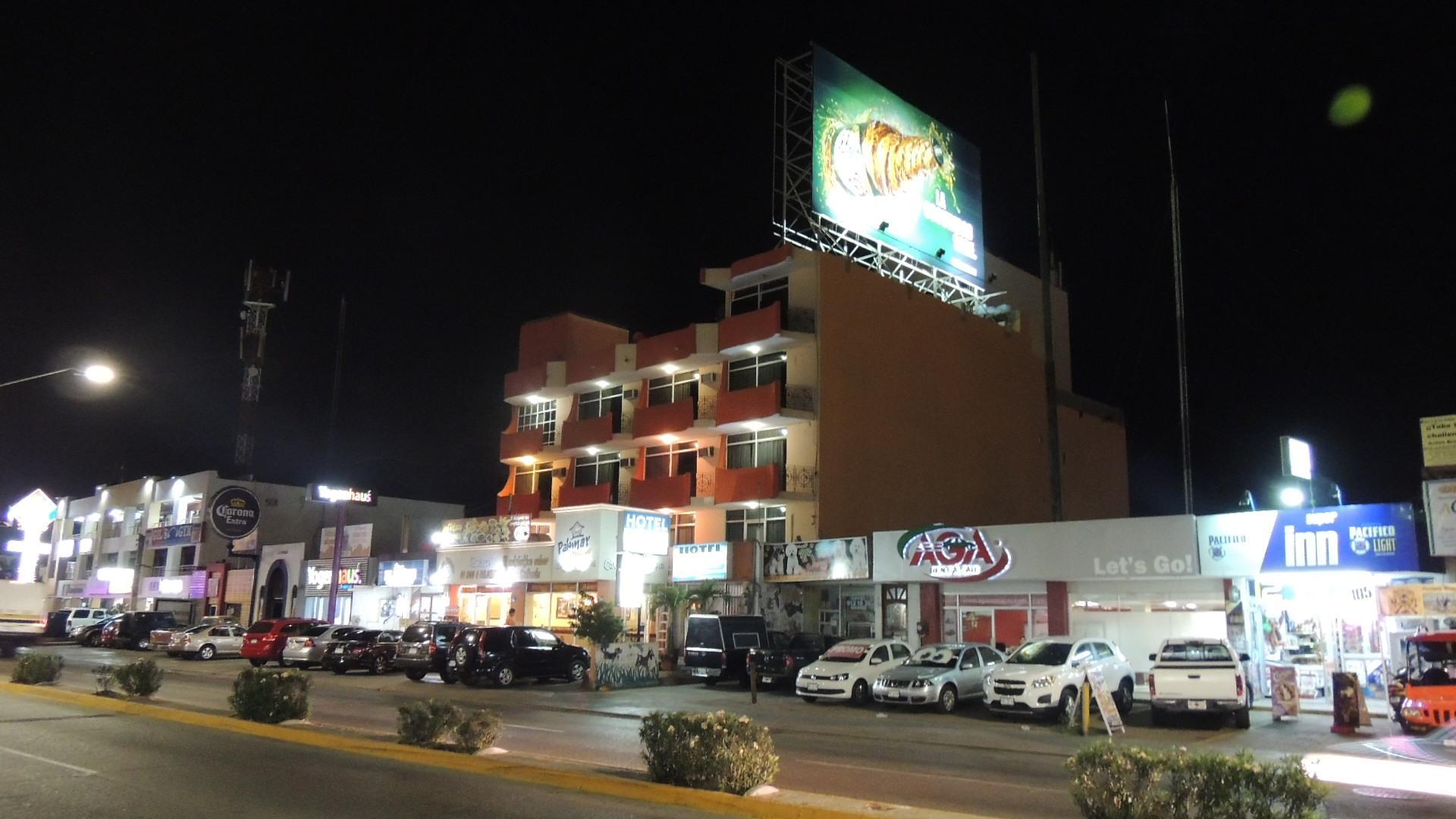 Capital O Zona Dorada Inn, Mazatlán Exteriör bild